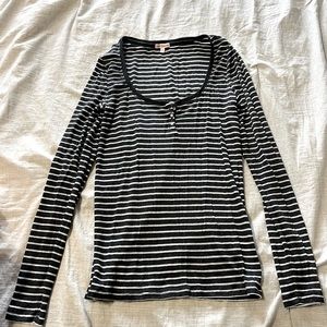 Women Henley top